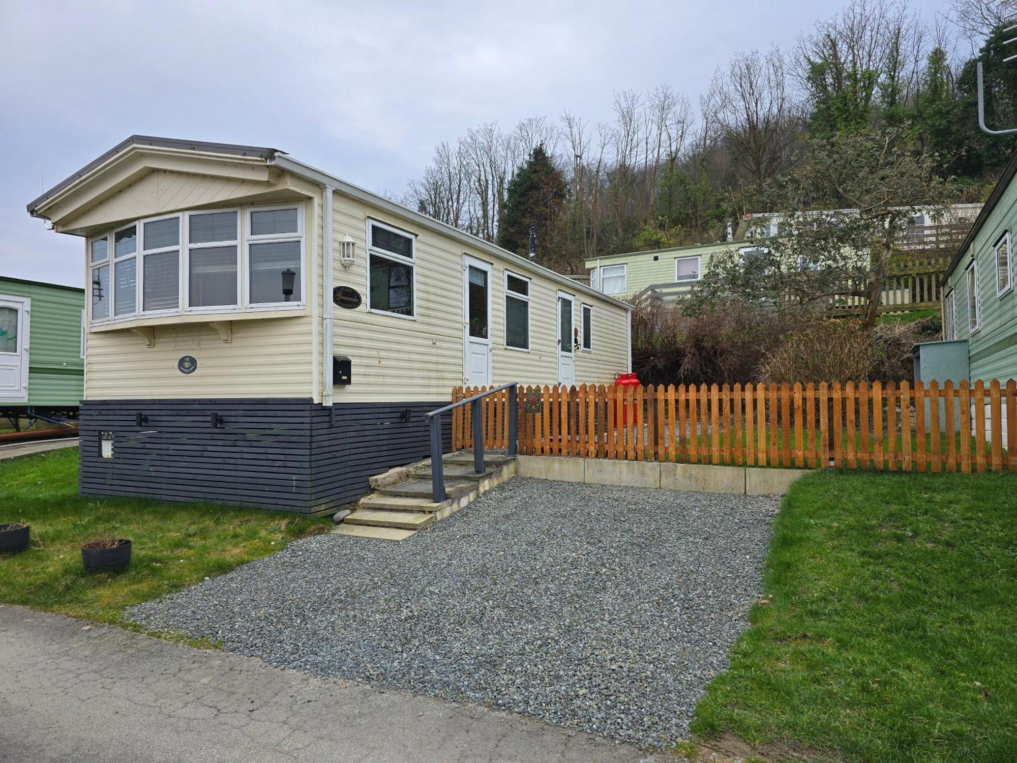 Wonderful 2 Bedroom Mobile Home Aberystwyth Dış mekan fotoğraf